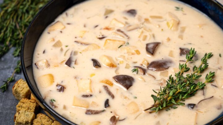 Creamy Oyster Mushroom Soup